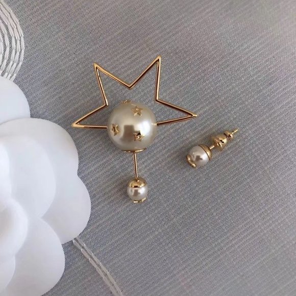 Dior Jewelry - brand new DIOR earrings